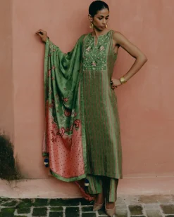 Green Printed Kurta With Ombre Dupatta Set