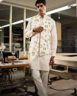Green Vaana Open Bandi With Matching Kurta Pajama Set
