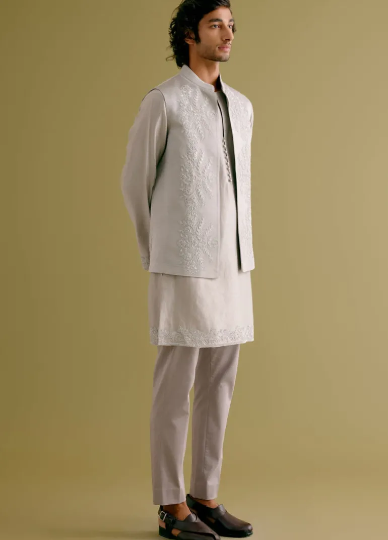 Grey Dori Embroidered Kurta And Bandi Set