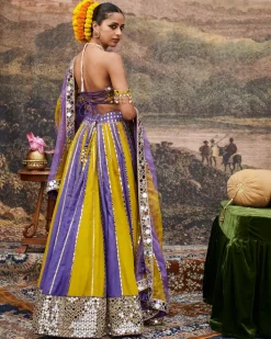 Hari Varn Lehenga Set