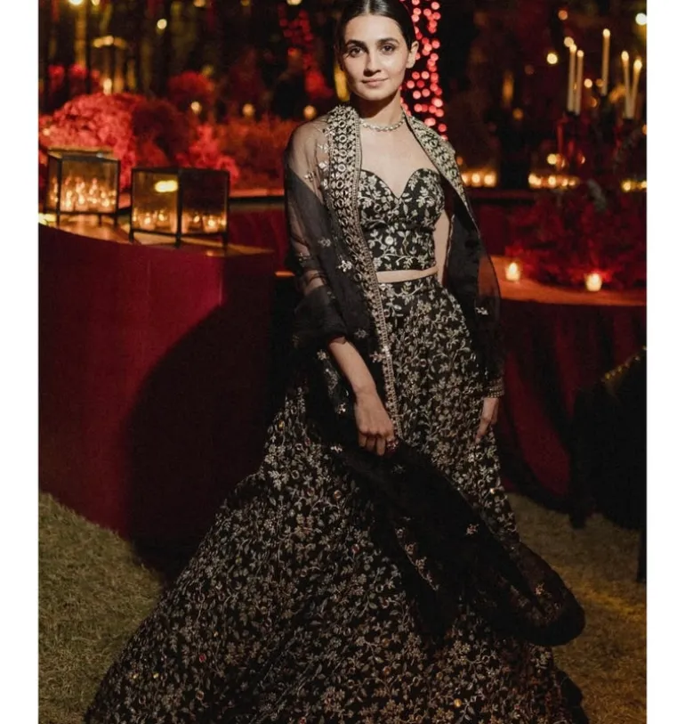 Harshini Lehenga Set