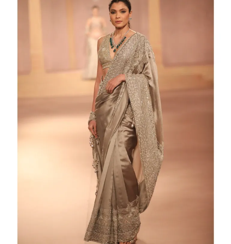 Hemangi Gold Sari Set