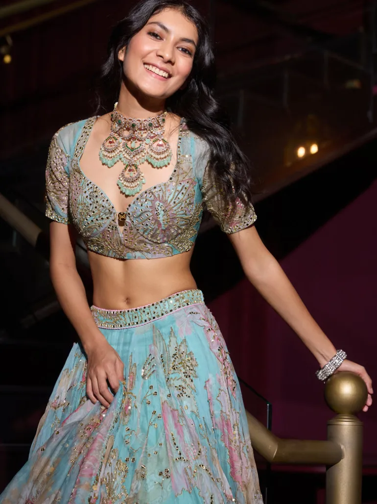 Hena Lehenga Set