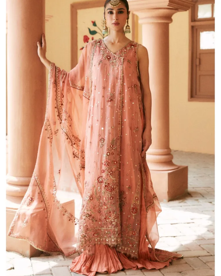 Incut Sideslit Gown