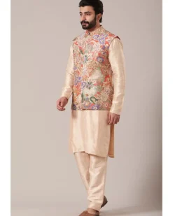 Ishan Kurta Set