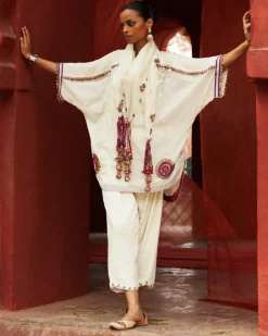 Ivory Embroidered Kurta With Cropped Salwar Set