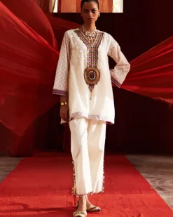 Ivory Short Kurta & Slit Pant Set