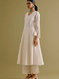 Ivory Silk Chanderi Dori Embroidered Anarkali Set