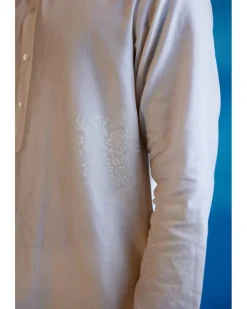 Ivory Silk Chanderi Kurta And Embroidered Bandi Set