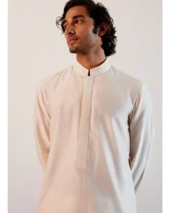 Ivory Silk Chanderi Kurta And Hand-Painted Bandi Set