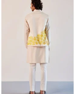 Ivory Silk Chanderi Kurta And Hand-Painted Bandi Set