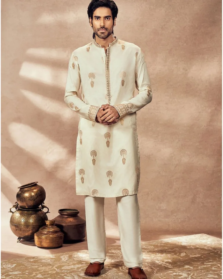 Ivory Traveler's Palm Jacquard Kurta
