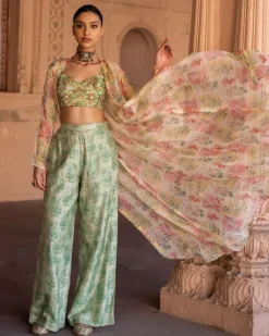 Jasmine Crop Top And Cape Set