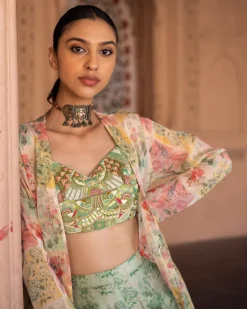 Jasmine Crop Top And Cape Set