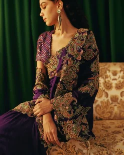 Kanishtha Sari Set