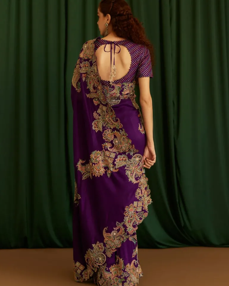 Kanishtha Sari Set