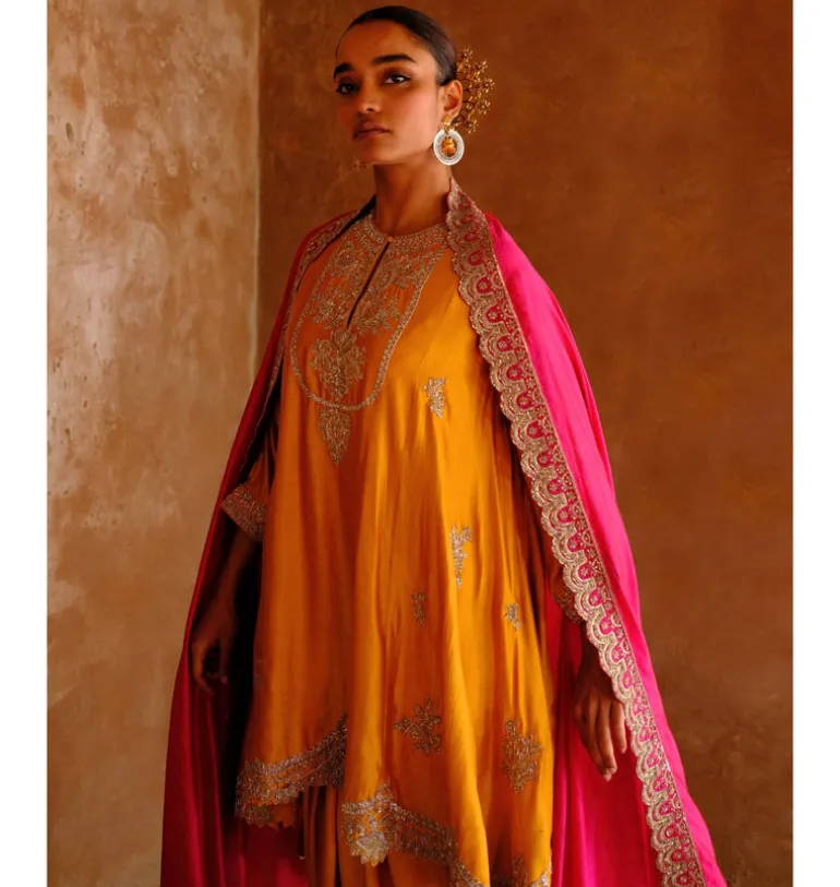Kesarra Yellow Tunic Set