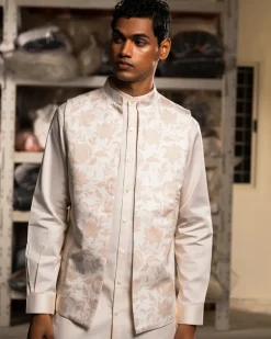 Khwab Bandi With Matching Kurta Pajama Set