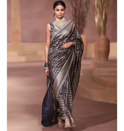 Kshirja Banarasi Cutdana Sari Set