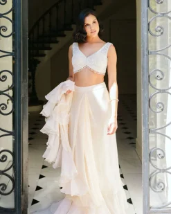 Leoni Sari