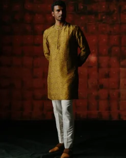 Lucian Amber Kurta Set