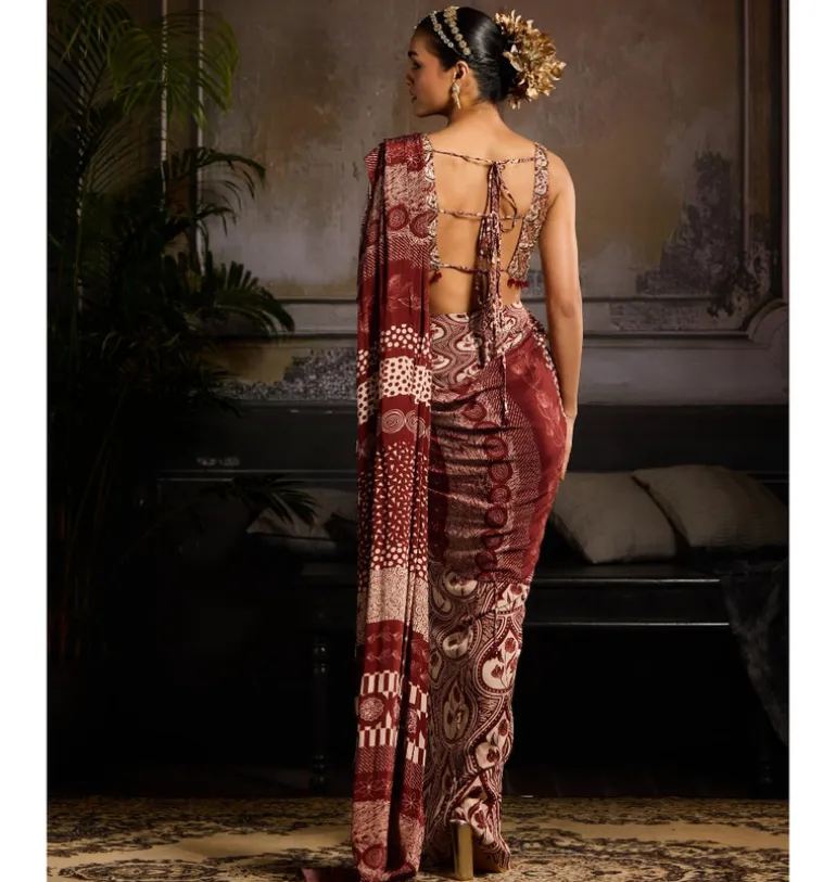 Lumiere Sari Set