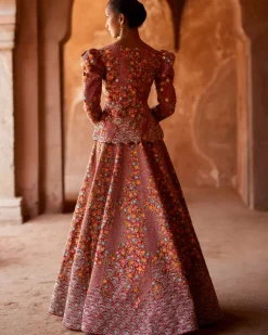Maahi Lehenga Set