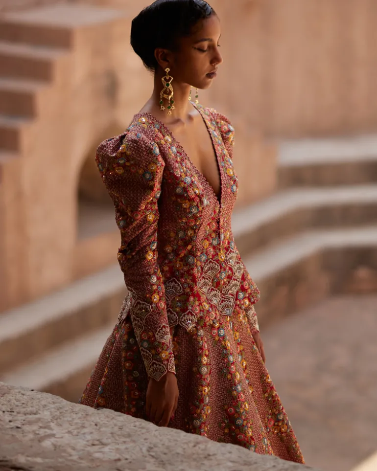Maahi Lehenga Set