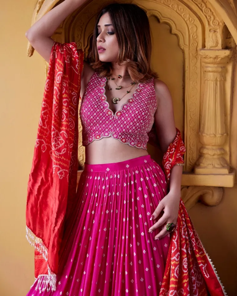 Mala Jamewar Lehenga Set