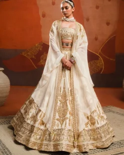 Malai Barfi Lehenga With Cape Set