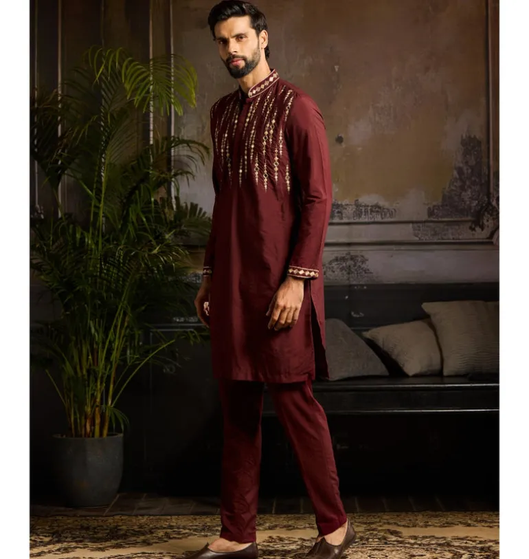 Maroon & Gold Cutana And Acrylic Embroidered Kurta Paired With Maroon Pants