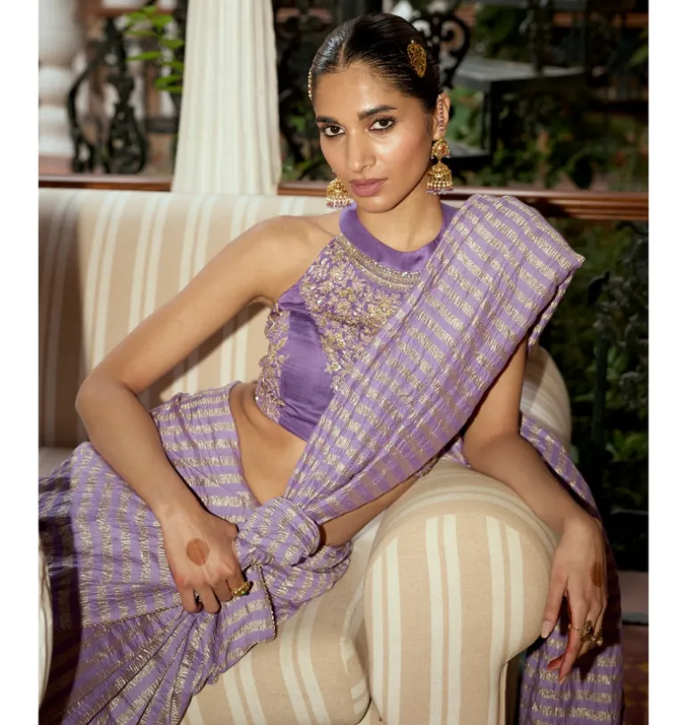 Mauve Embroidered Woven Monga Silk Sari Set