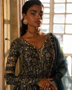 Mayra Anarkali