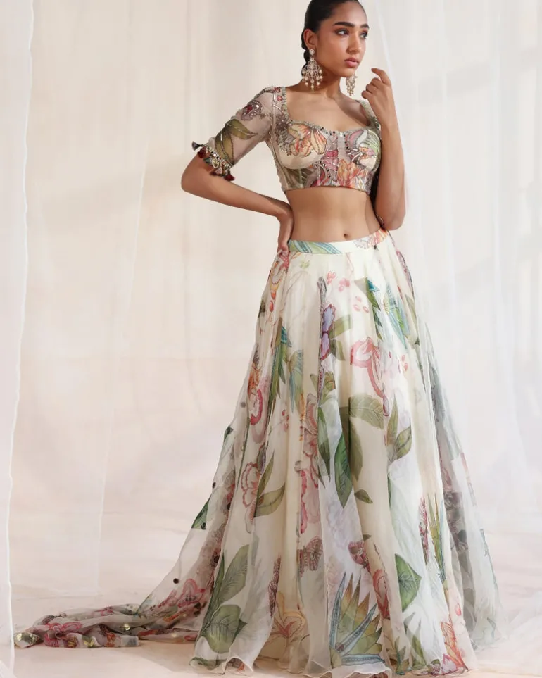 Mona Lehenga Set