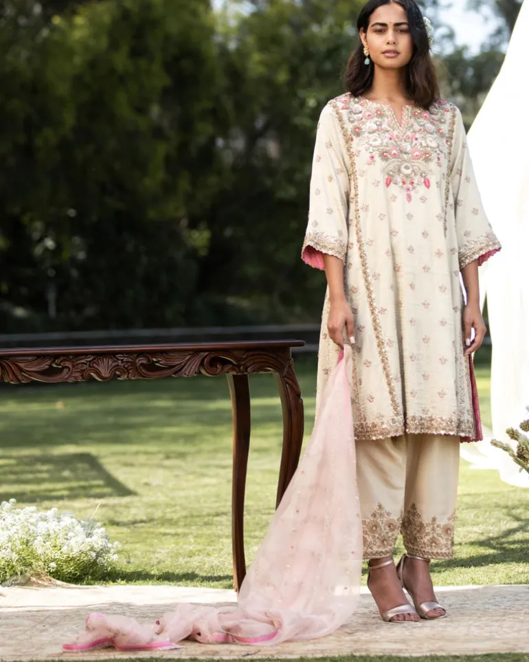 Multi Embroidery Banarasi Kurta