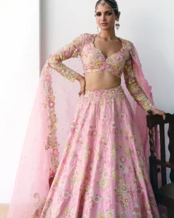 Muna Lehenga Set