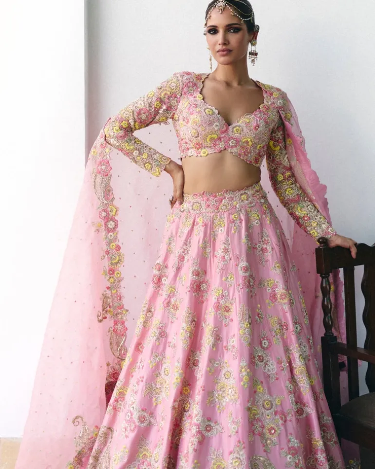 Muna Lehenga Set