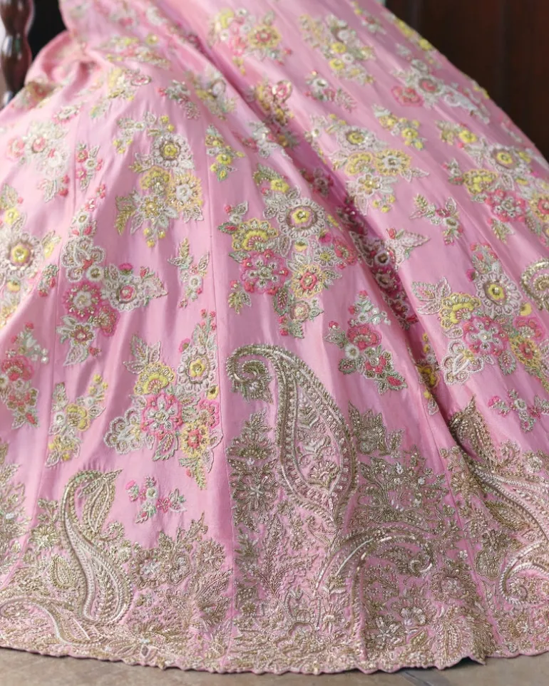 Muna Lehenga Set