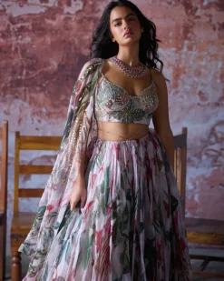 Myra Lehenga Set