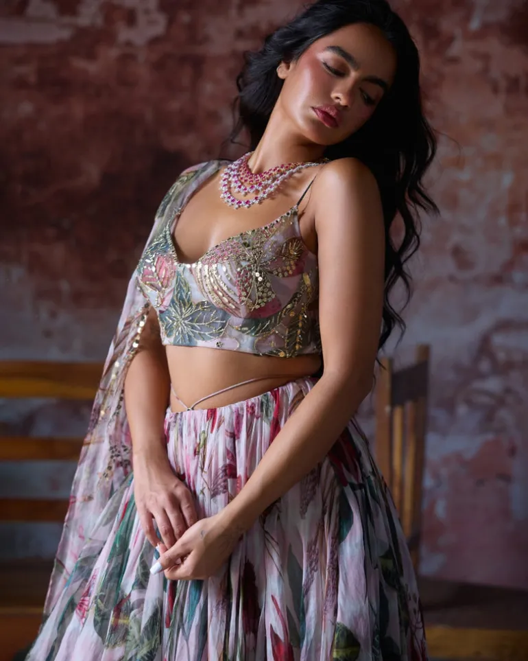 Myra Lehenga Set