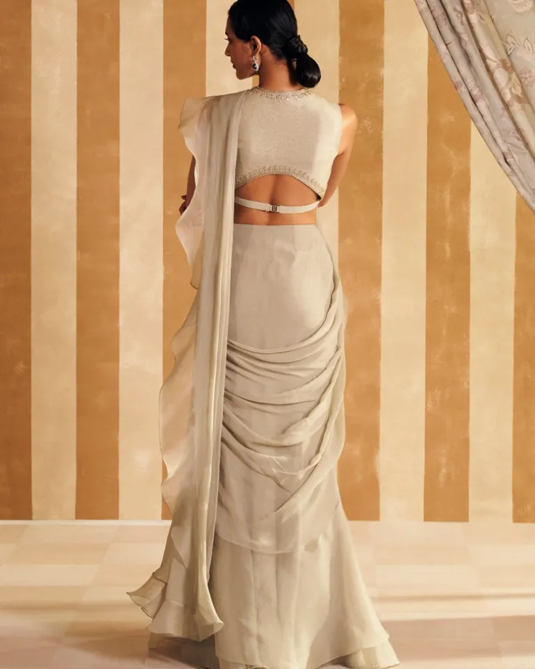 Nafeesa Sari Set