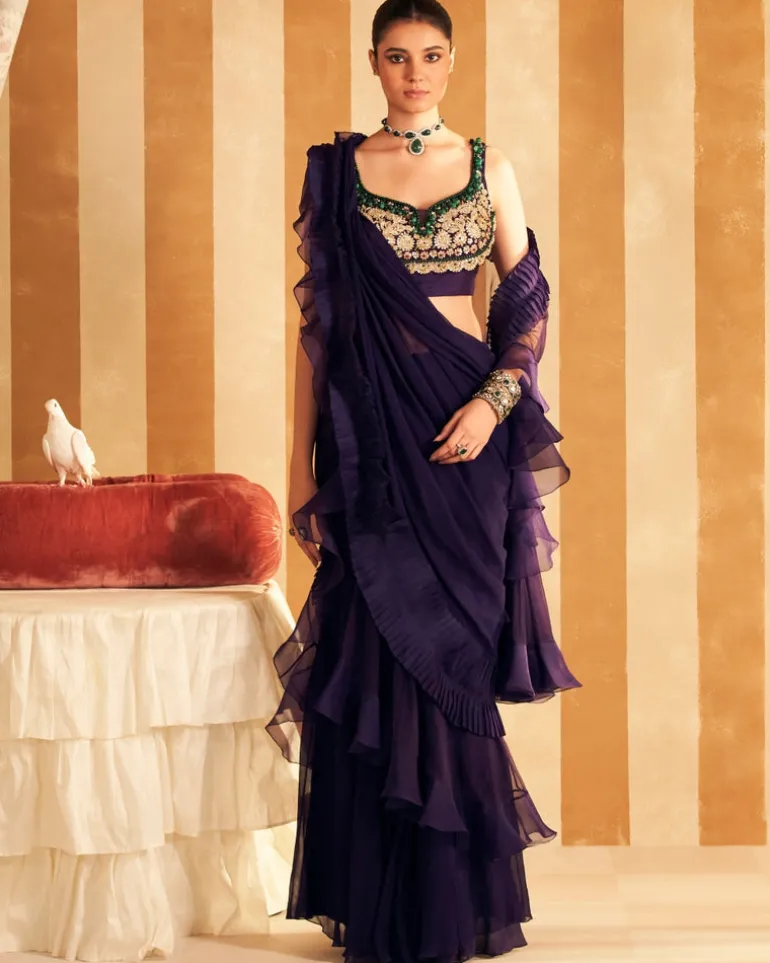 Naghma Sari Set