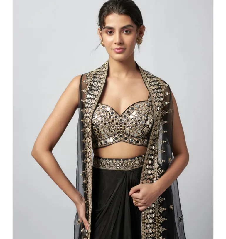 Namra Skirt Set