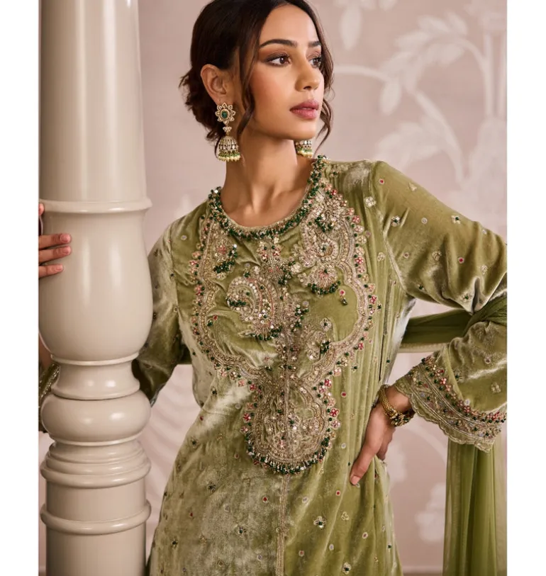 Nayab Kurta Set