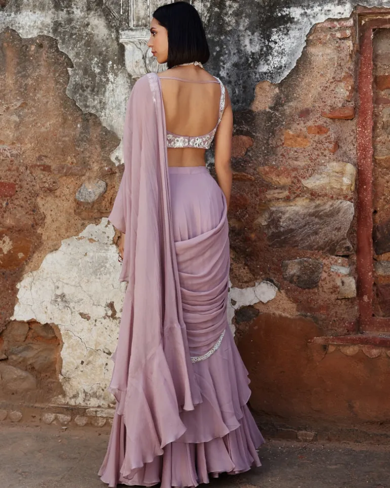 Niharika Sari Set