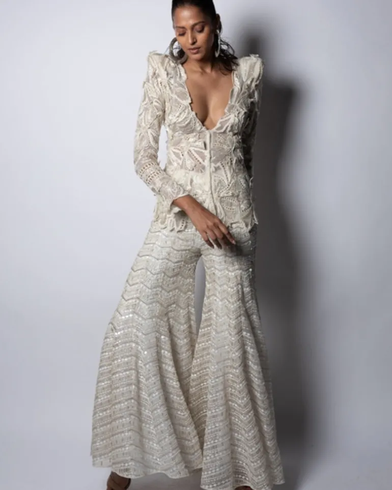 Nika Sharara Set