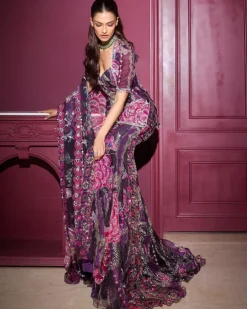 Nika Sharara Set