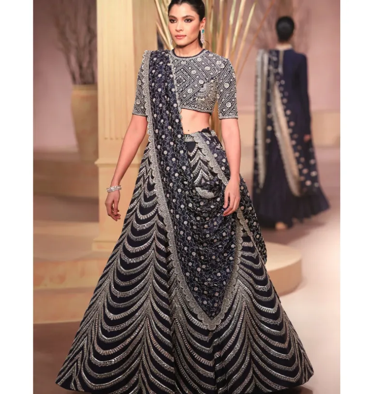 Nirisha Jewel Scallop Lehenga Set