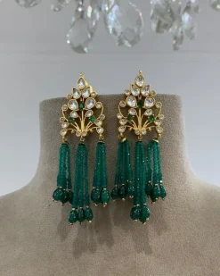 Nirvana Kundan Earrings