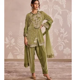 Nishat Kurta Set